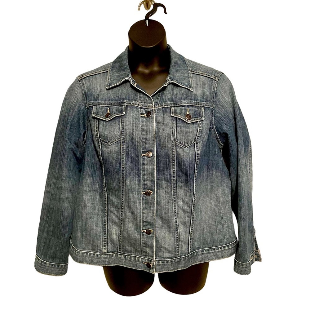 Women's Denim Jacket